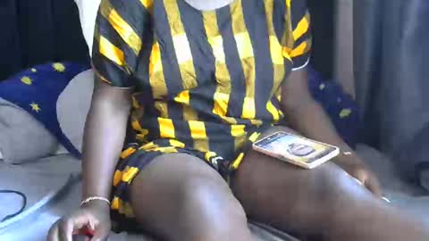 Snapshot of pretty_gaal chatting on December 28, 2024, 12:24 pm pretty_gaal online show from December 28, 2024, 12:24 pm