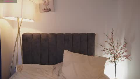 Snapshot of pretty_goddess chatting on June 26, 2026, 7:40 pm pretty_goddess online show from June 26, 2026, 7:40 pm