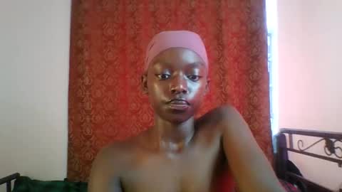 Snapshot of pretty_hearts chatting on March 2, 2026, 7:26 am Shillah online show from March 2, 2026, 7:26 am