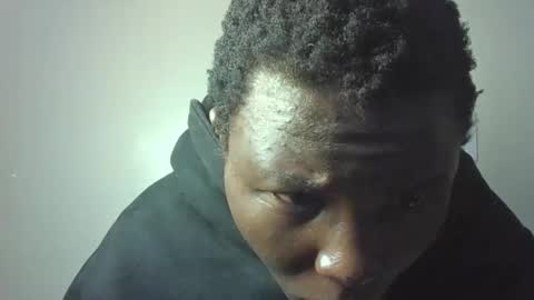 pretty_kemmy online show from September 27, 2025, 6:07 am