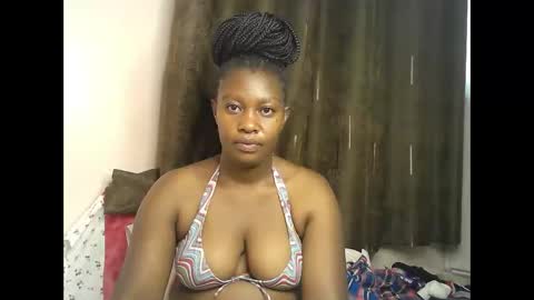 pretty_kylah online show from May 4, 2026, 9:49 am