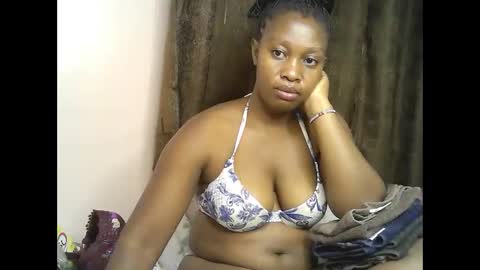 pretty_kylah online show from May 8, 2026, 12:32 pm