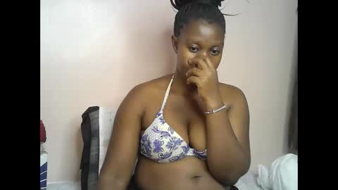 pretty_kylah online show from May 12, 2026, 12:13 pm