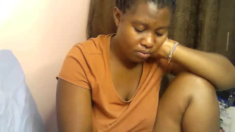 pretty_kylah online show from May 13, 2026, 9:00 pm