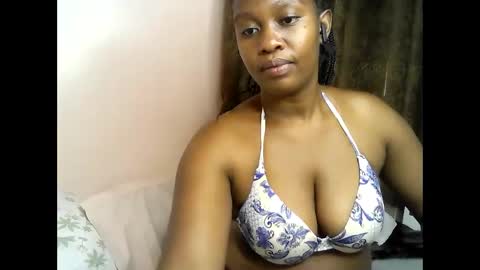 pretty_kylah online show from May 22, 2026, 2:40 am