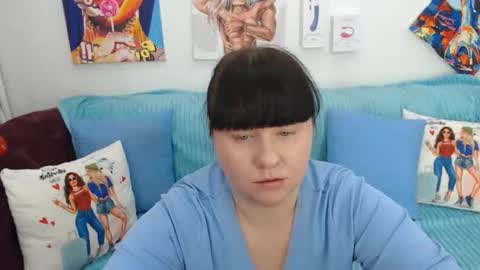Snapshot of pretty_malika chatting on April 25, 2026, 8:17 am pretty_malika online show from April 25, 2026, 8:17 am