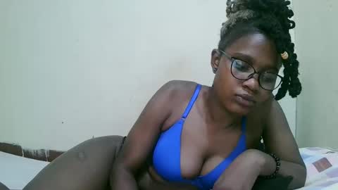 Snapshot of pretty_mellan chatting on January 25, 2025, 11:02 am pretty_mellan online show from January 25, 2025, 11:02 am