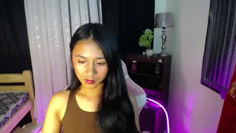 Snapshot of pretty_morenaxx chatting on January 20, 2025, 12:18 pm Marimar online show from January 20, 2025, 12:18 pm
