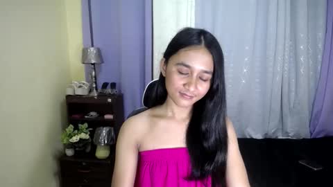 Snapshot of pretty_morenaxx chatting on March 4, 2025, 8:46 am Marimar online show from March 4, 2025, 8:46 am