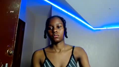 Snapshot of pretty_nyra chatting on July 13, 2026, 8:00 pm Nyra online show from July 13, 2026, 8:00 pm
