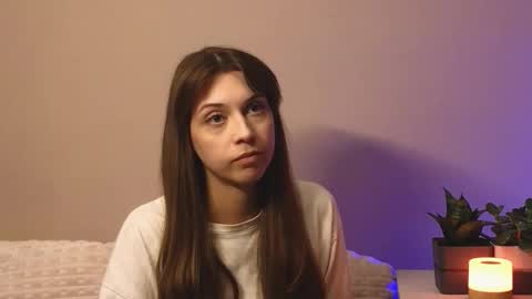 Snapshot of pretty_passenger chatting on October 23, 2025, 5:44 pm Emily online show from October 23, 2025, 5:44 pm