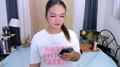 Snapshot of pretty_percy chatting on April 26, 2026, 8:39 pm hi im percy online show from April 26, 2026, 8:39 pm