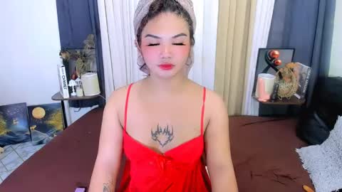 Snapshot of pretty_percy chatting on May 19, 2026, 10:43 am hi im percy online show from May 19, 2026, 10:43 am