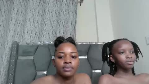 Snapshot of pretty_petite18 chatting on May 7, 2026, 11:43 pm lynn online show from May 7, 2026, 11:43 pm