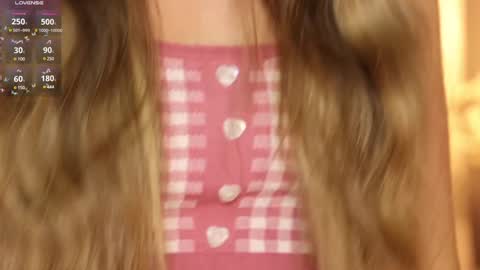 Snapshot of pretty_princess_elina chatting on January 24, 2025, 7:49 pm Elina online show from January 24, 2025, 7:49 pm