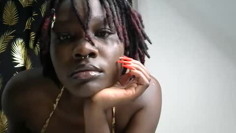 pretty online show from January 10, 2026, 12:12 am