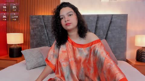 Snapshot of pretty_sunlight_ chatting on December 4, 2024, 1:25 am Daisy Flower online show from December 4, 2024, 1:25 am