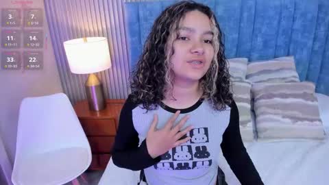 Daisy Flower online show from March 14, 2026, 1:44 am