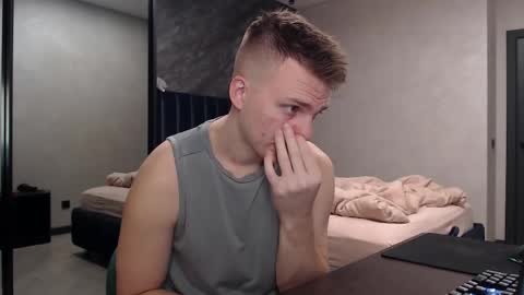 Justin online show from November 13, 2025, 5:50 am