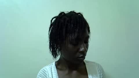 Snapshot of pretty_swirl chatting on February 15, 2026, 7:51 am Twirl online show from February 15, 2026, 7:51 am