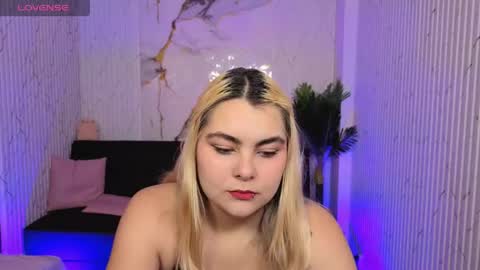 Snapshot of pretty_tay chatting on April 15, 2026, 11:50 am pretty_tay online show from April 15, 2026, 11:50 am