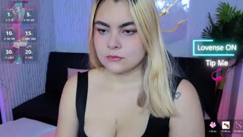 Snapshot of pretty_tay chatting on May 21, 2026, 11:39 am pretty_tay online show from May 21, 2026, 11:39 am
