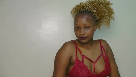 Tina online show from November 4, 2025, 12:04 pm