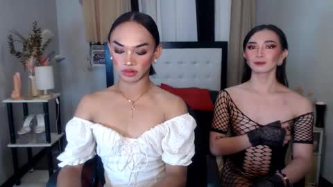 prettyakhira online show from February 17, 2025, 9:35 am