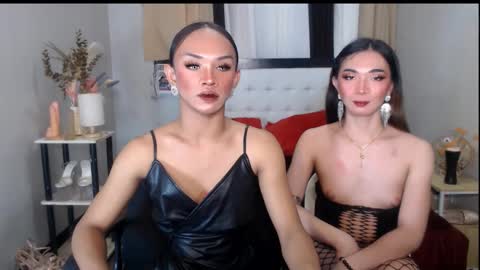 prettyakhira online show from February 19, 2025, 2:44 pm