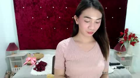 prettyakhira online show from October 10, 2025, 6:56 am