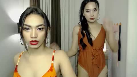 prettyallison_29 online show from November 8, 2025, 7:34 pm