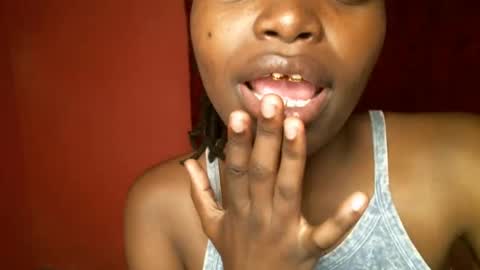 Snapshot of prettybabe02 chatting on January 23, 2025, 8:24 pm SaraCattra online show from January 23, 2025, 8:24 pm