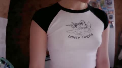 Bella online show from February 22, 2026, 4:46 am