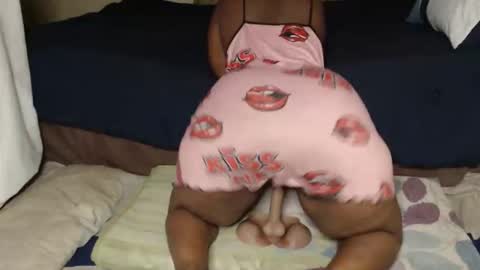Cindy online show from June 2, 2026, 12:01 am