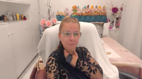 wilma online show from November 14, 2025, 7:51 am