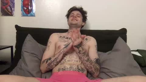 pretty boy online show from September 22, 2025, 5:31 am