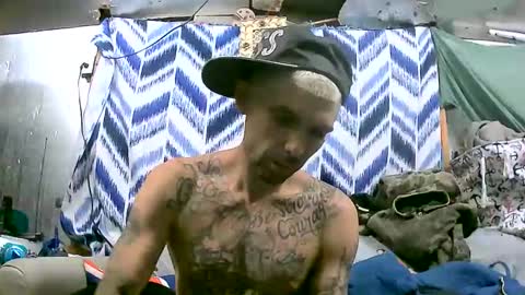 Prettyslangin69 FYPM online show from January 16, 2026, 8:29 am