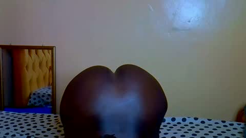 prettycandy0 online show from March 30, 2026, 5:52 am