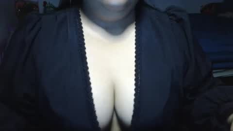 prettycarla online show from April 20, 2026, 1:19 am