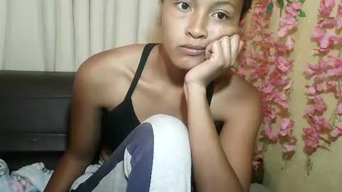 prettychoux online show from March 12, 2026, 8:20 am