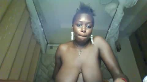 prettydulce online show from February 6, 2026, 3:44 am