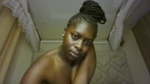 Snapshot of prettydulce chatting on July 24, 2026, 2:42 am prettydulce online show from July 24, 2026, 2:42 am