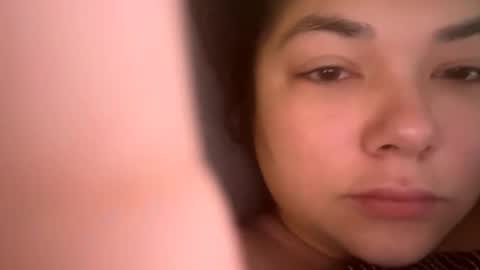 Snapshot of prettylatinamomma01 chatting on November 29, 2025, 4:32 pm prettylatinamomma01 online show from November 29, 2025, 4:32 pm