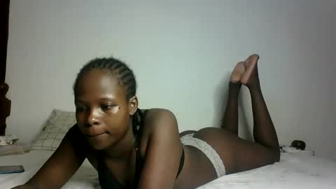 Melly online show from February 25, 2025, 2:36 am