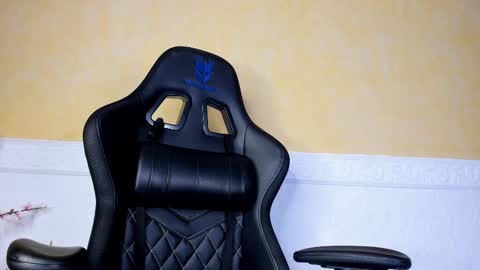 Snapshot of prettypervyx chatting on February 11, 2025, 7:54 am Laura Onlyfans 40OFF online show from February 11, 2025, 7:54 am