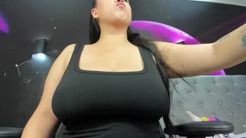 Snapshot of prettypervyx chatting on March 23, 2026, 10:25 pm Laura Onlyfans 40OFF online show from March 23, 2026, 10:25 pm