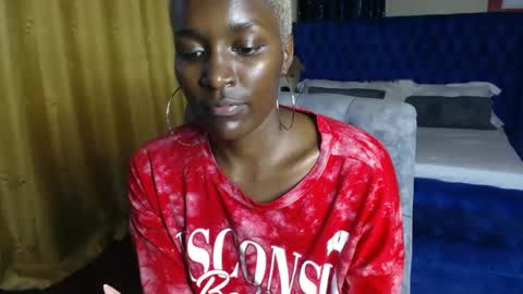 Snapshot of prettyquee chatting on January 13, 2025, 1:28 pm sasha online show from January 13, 2025, 1:28 pm