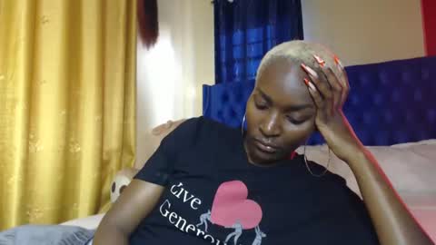 Snapshot of prettyquee chatting on January 14, 2025, 5:19 am sasha online show from January 14, 2025, 5:19 am
