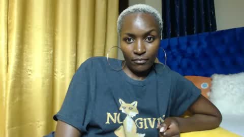 Snapshot of prettyquee chatting on March 4, 2025, 8:49 pm sasha online show from March 4, 2025, 8:49 pm