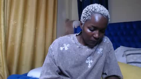 Snapshot of prettyquee chatting on May 7, 2026, 11:15 am sasha online show from May 7, 2026, 11:15 am